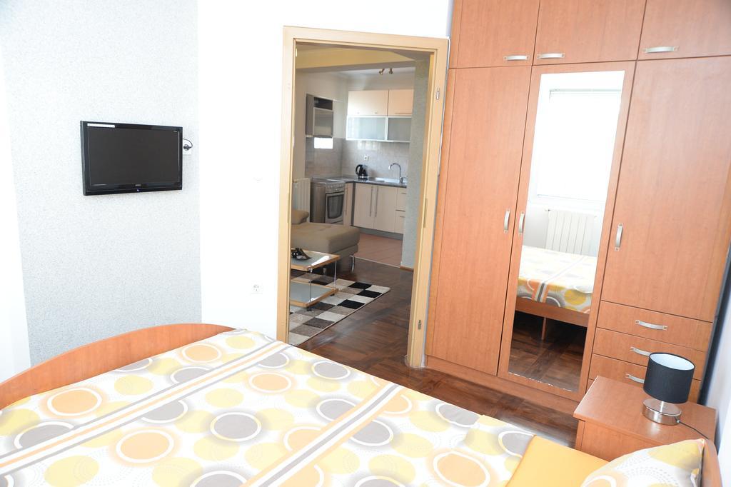 Exclusive Budget Apartments Скопье Экстерьер фото