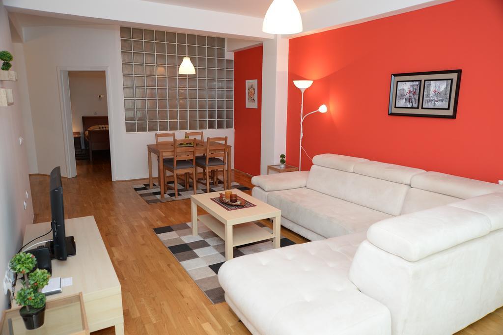 Exclusive Budget Apartments Скопье Экстерьер фото