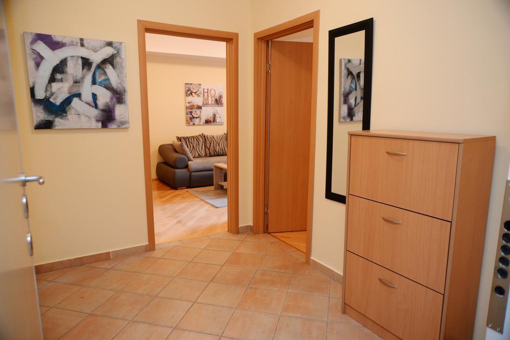 Exclusive Budget Apartments Скопье Экстерьер фото