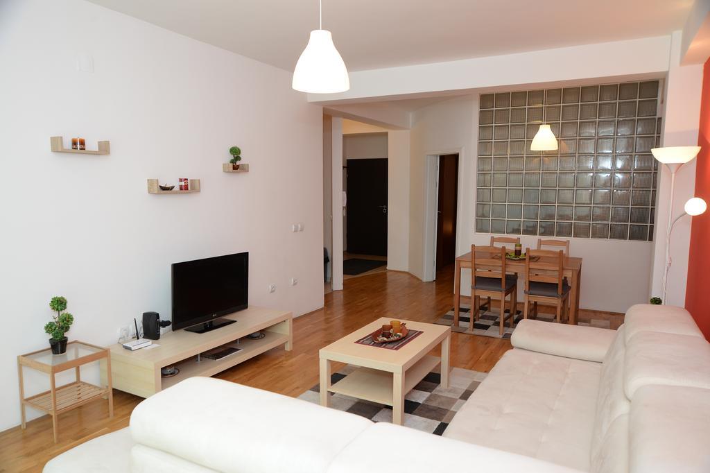 Exclusive Budget Apartments Скопье Экстерьер фото