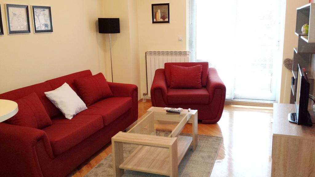 Exclusive Budget Apartments Скопье Экстерьер фото