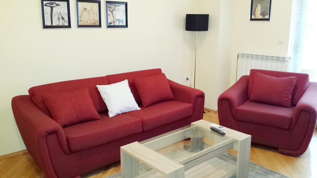Exclusive Budget Apartments Скопье Экстерьер фото